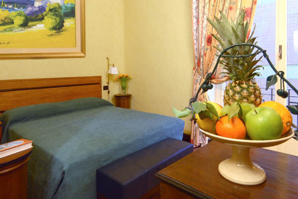 Relais 6 Via Tolmino Hotel Rome Bilik gambar